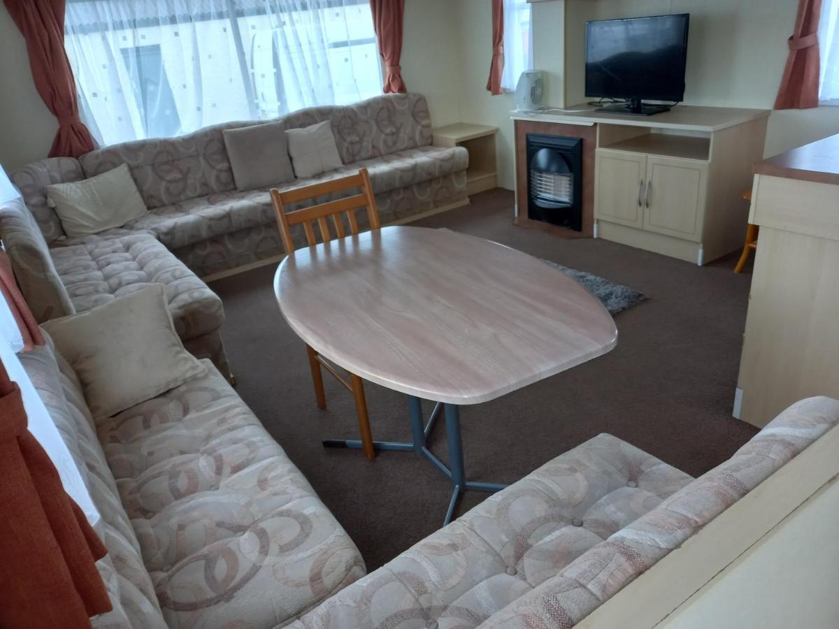 Holiday Home In Lyons Robin Hood Holiday Park Meliden Екстер'єр фото