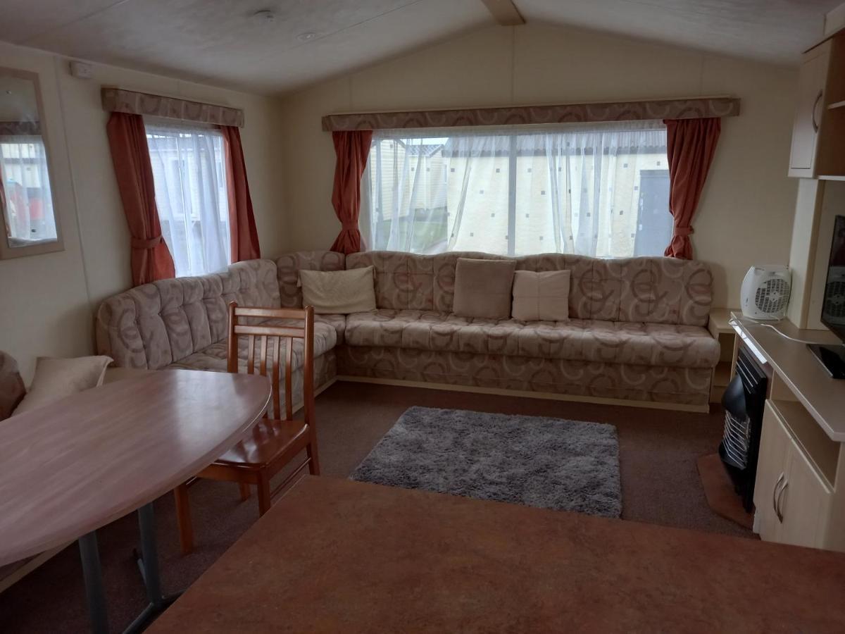 Holiday Home In Lyons Robin Hood Holiday Park Meliden Екстер'єр фото