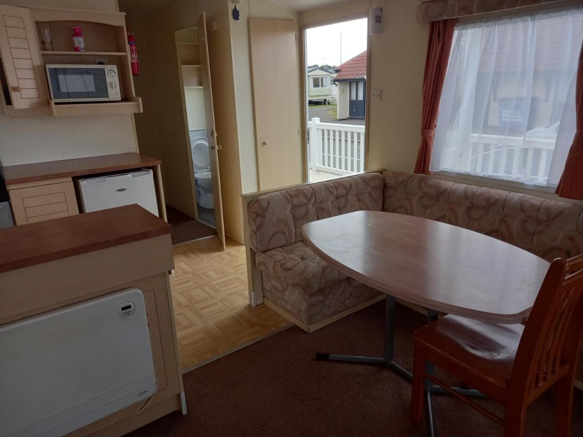 Holiday Home In Lyons Robin Hood Holiday Park Meliden Екстер'єр фото