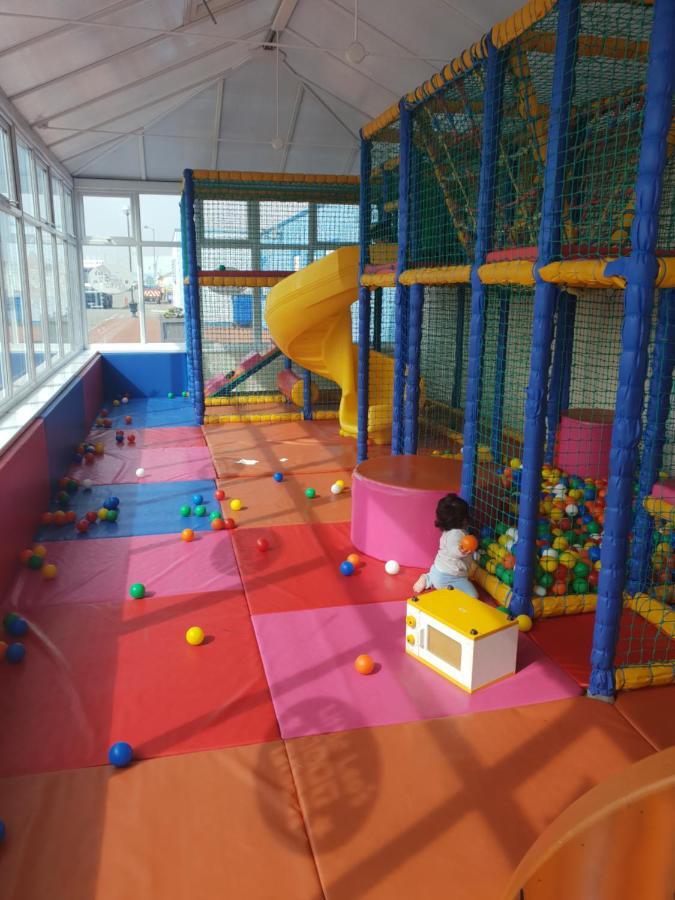 Holiday Home In Lyons Robin Hood Holiday Park Meliden Екстер'єр фото