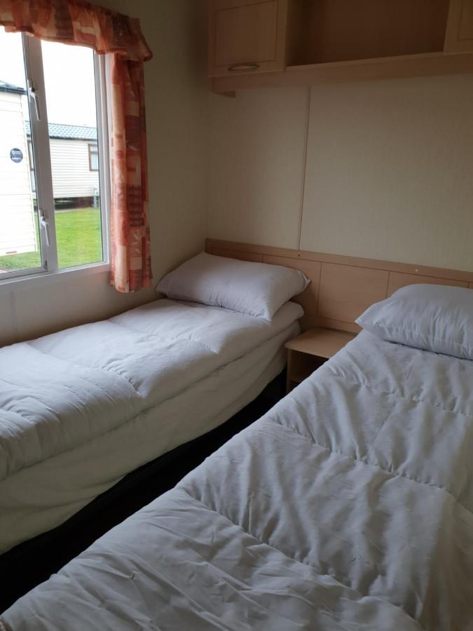 Holiday Home In Lyons Robin Hood Holiday Park Meliden Екстер'єр фото